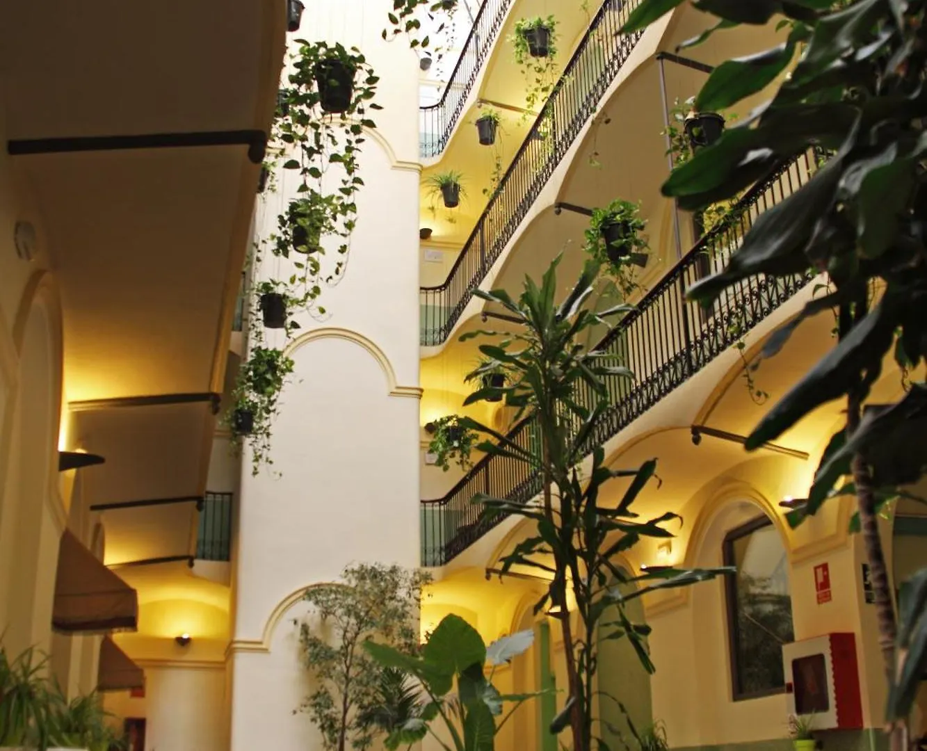 ברצלונה Hotel Peninsular
